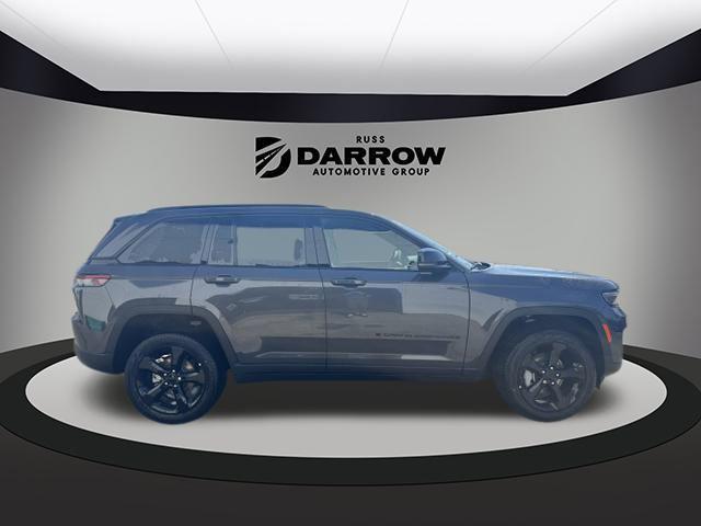 new 2025 Jeep Grand Cherokee car, priced at $45,757