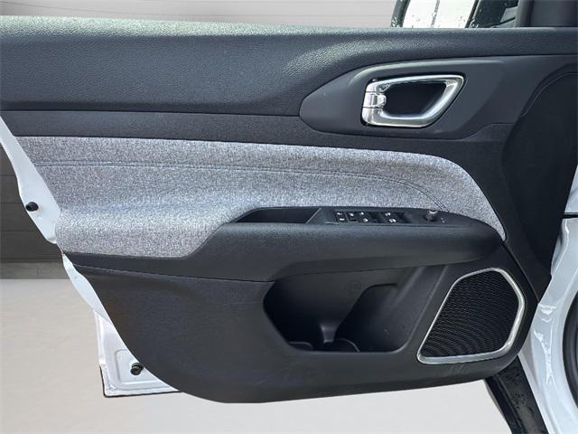 new 2025 Jeep Compass car, priced at $26,663