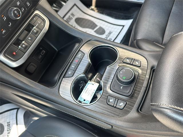 used 2023 GMC Acadia car, priced at $24,342