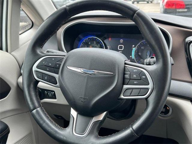 used 2018 Chrysler Pacifica car, priced at $20,999