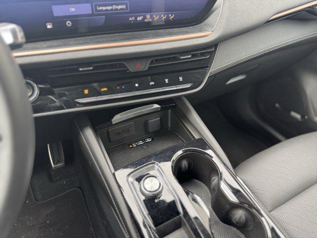 used 2024 Buick Envision car, priced at $30,900