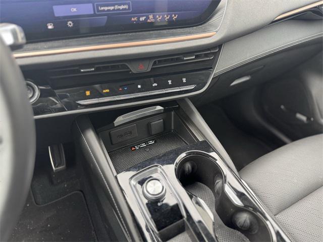 used 2024 Buick Envision car, priced at $29,699