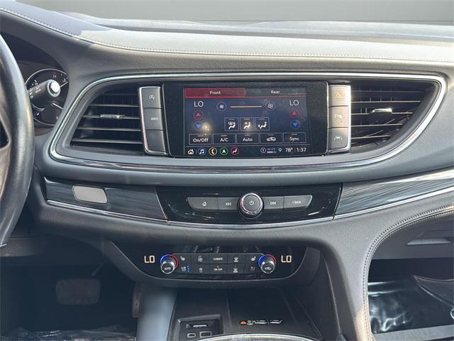 used 2024 Buick Enclave car, priced at $31,000