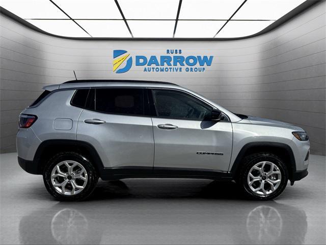 new 2025 Jeep Compass car, priced at $27,045