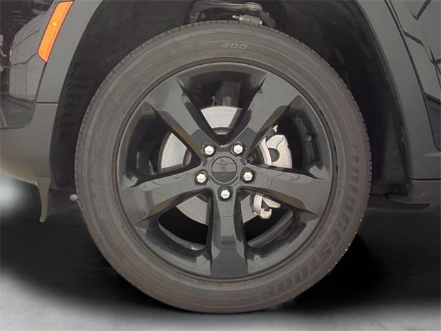 used 2024 Jeep Grand Cherokee car, priced at $36,197