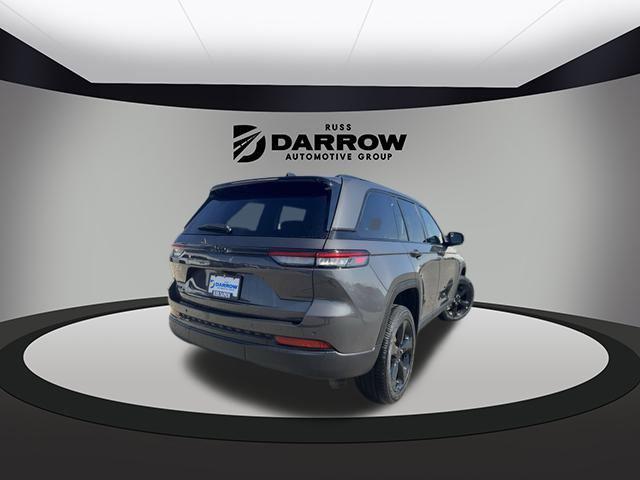 new 2025 Jeep Grand Cherokee car, priced at $39,980