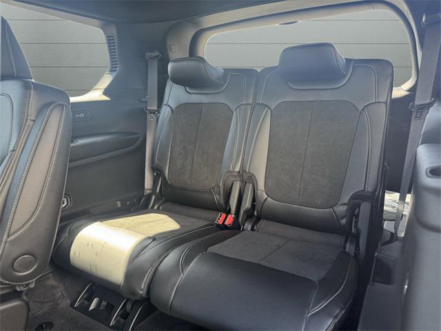 new 2025 Jeep Grand Cherokee L car