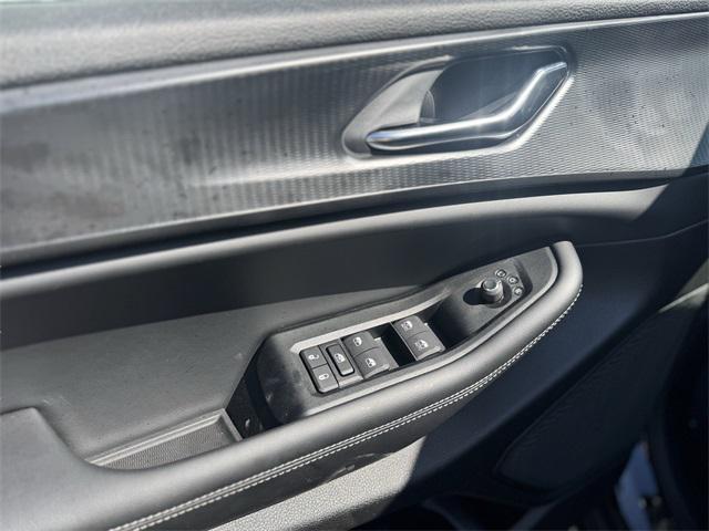 new 2025 Jeep Grand Cherokee L car