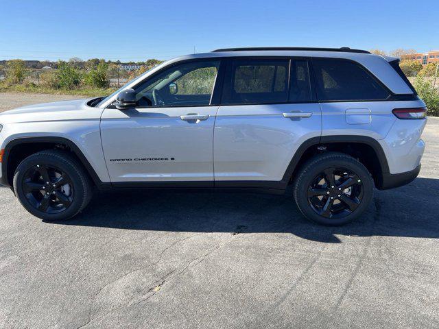 new 2025 Jeep Grand Cherokee car