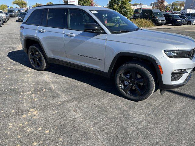 new 2025 Jeep Grand Cherokee car