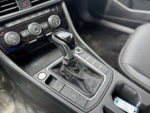 used 2024 Volkswagen Jetta car, priced at $21,200