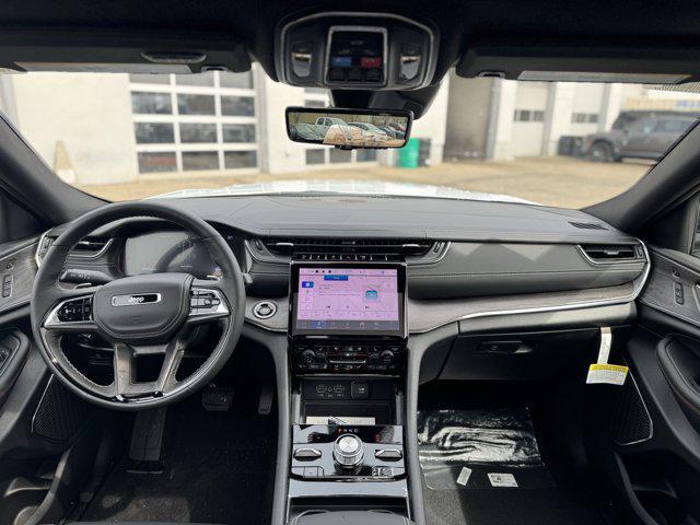 new 2025 Jeep Grand Cherokee L car, priced at $59,899