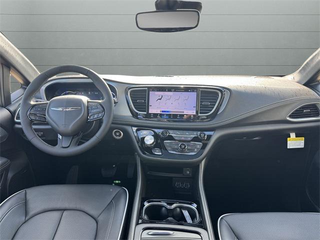 new 2025 Chrysler Pacifica Hybrid car, priced at $53,114