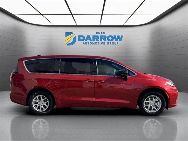 new 2025 Chrysler Pacifica car, priced at $42,179