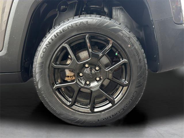 used 2020 Jeep Renegade car, priced at $19,290