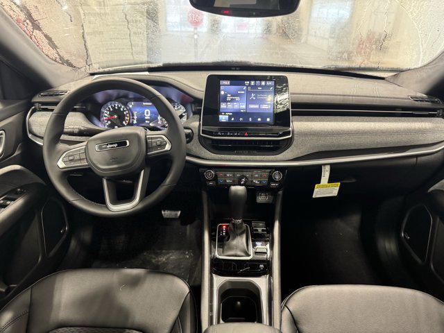 new 2025 Jeep Compass car, priced at $30,075
