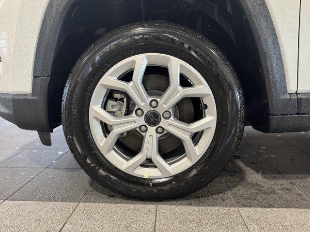 new 2025 Jeep Compass car, priced at $30,075