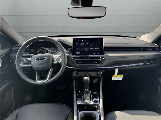 new 2025 Jeep Compass car, priced at $28,789