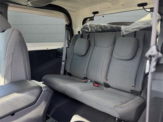new 2025 Jeep Wrangler car, priced at $40,833