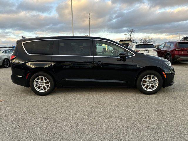 used 2024 Chrysler Pacifica car, priced at $37,000