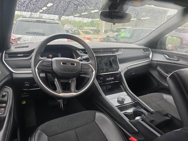 used 2023 Jeep Grand Cherokee car