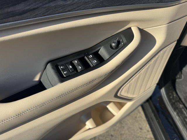new 2025 Jeep Grand Cherokee car, priced at $42,000