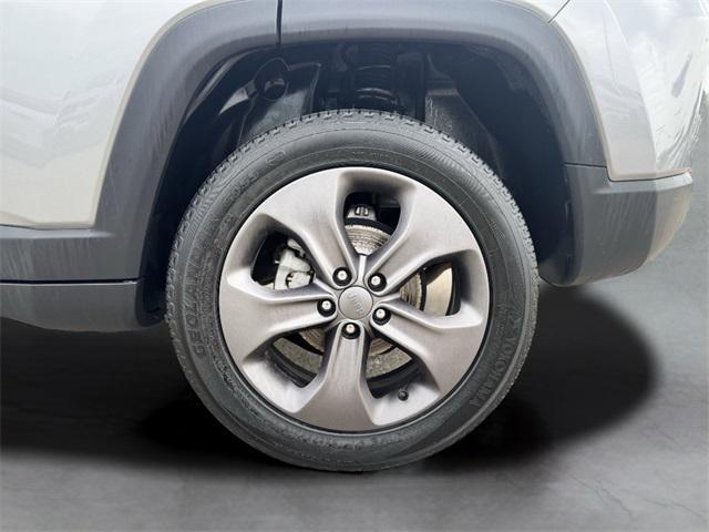 used 2022 Jeep Compass car, priced at $20,999