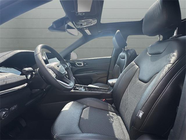 new 2025 Jeep Compass car, priced at $33,513