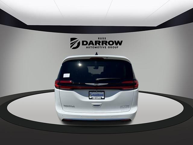 new 2024 Chrysler Pacifica car, priced at $43,980