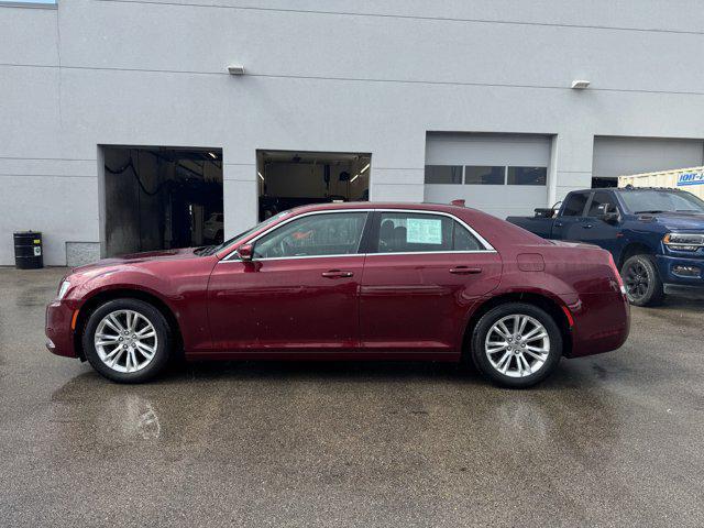 used 2021 Chrysler 300 car, priced at $18,999