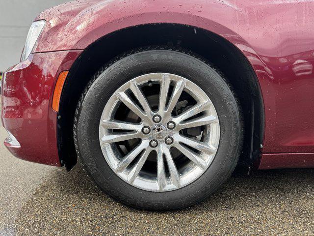 used 2021 Chrysler 300 car, priced at $18,999