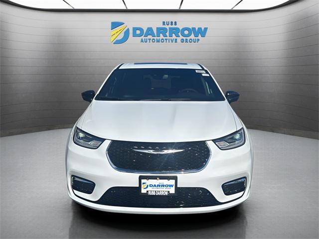 new 2026 Chrysler Pacifica car, priced at $47,635