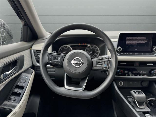 used 2023 Nissan Rogue car, priced at $20,999