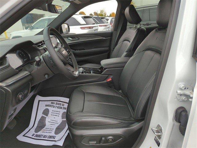 new 2023 Jeep Grand Cherokee L car, priced at $55,454