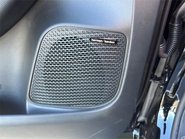 new 2026 Chrysler Pacifica car, priced at $56,085