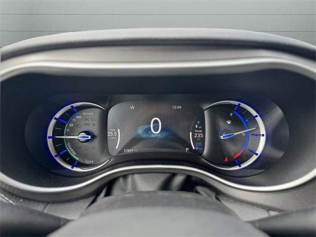 used 2024 Chrysler Pacifica Hybrid car, priced at $27,399