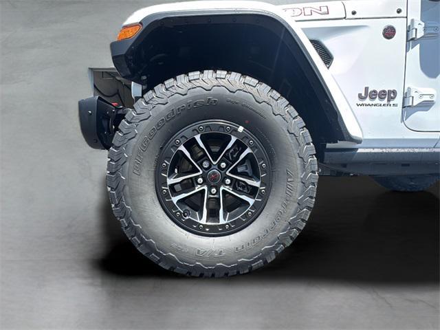 new 2025 Jeep Wrangler car, priced at $56,516