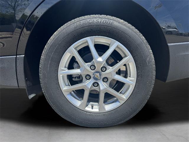 used 2022 Chevrolet Equinox car, priced at $20,999