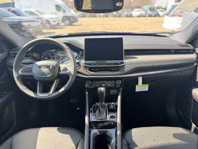 new 2025 Jeep Compass car, priced at $26,985