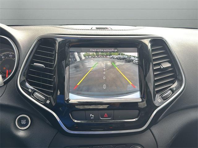 used 2020 Jeep Cherokee car, priced at $19,477