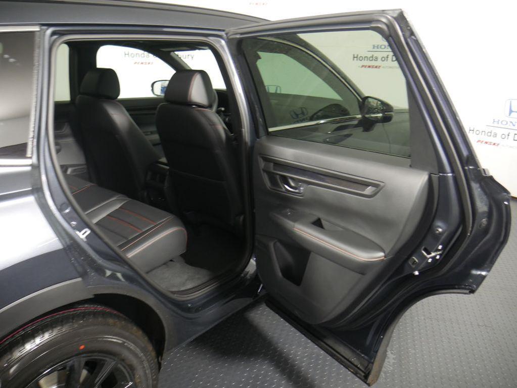 new 2026 Honda CR-V Hybrid car, priced at $41,675