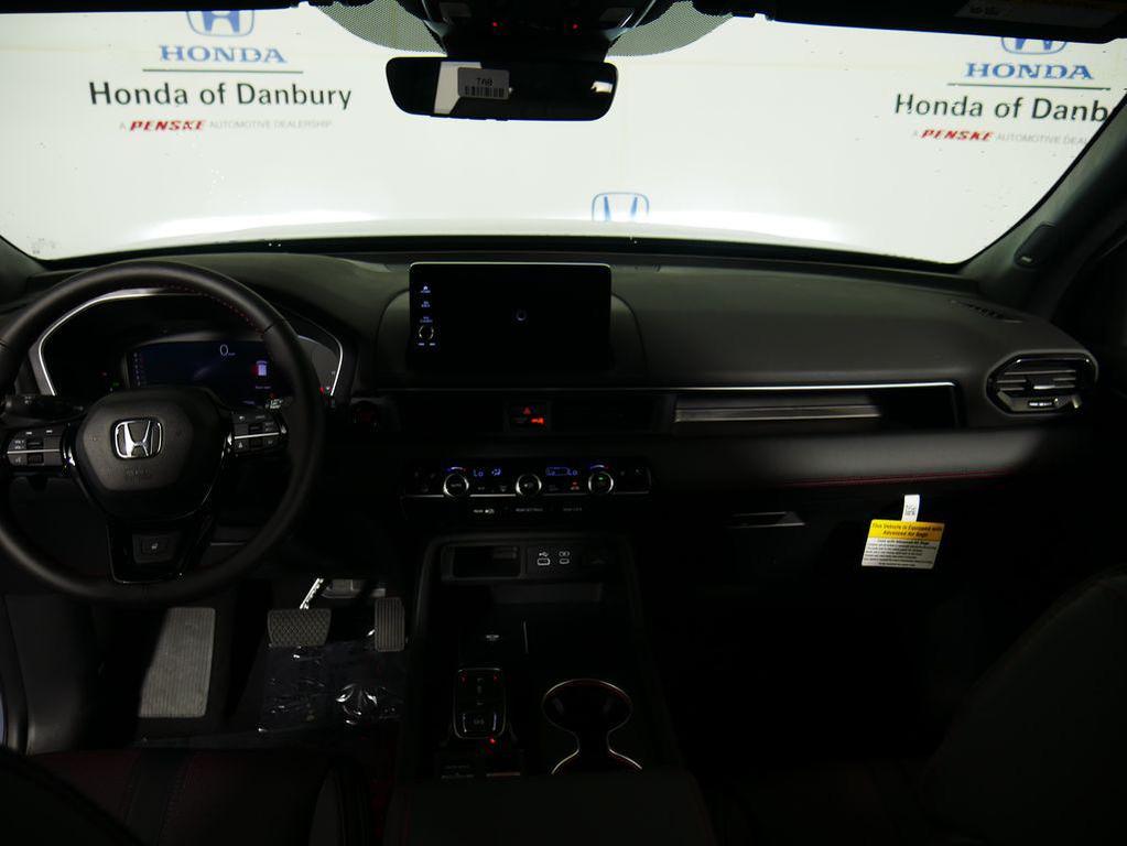 new 2025 Honda Pilot car, priced at $56,530