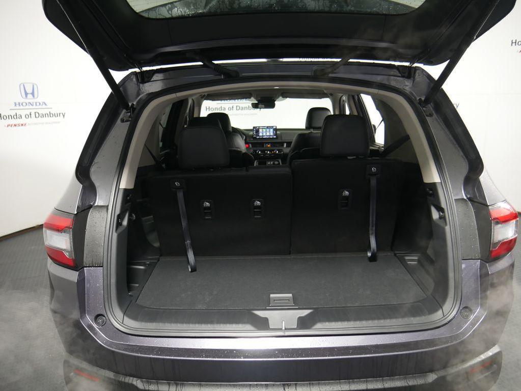 new 2025 Honda Pilot car, priced at $47,095