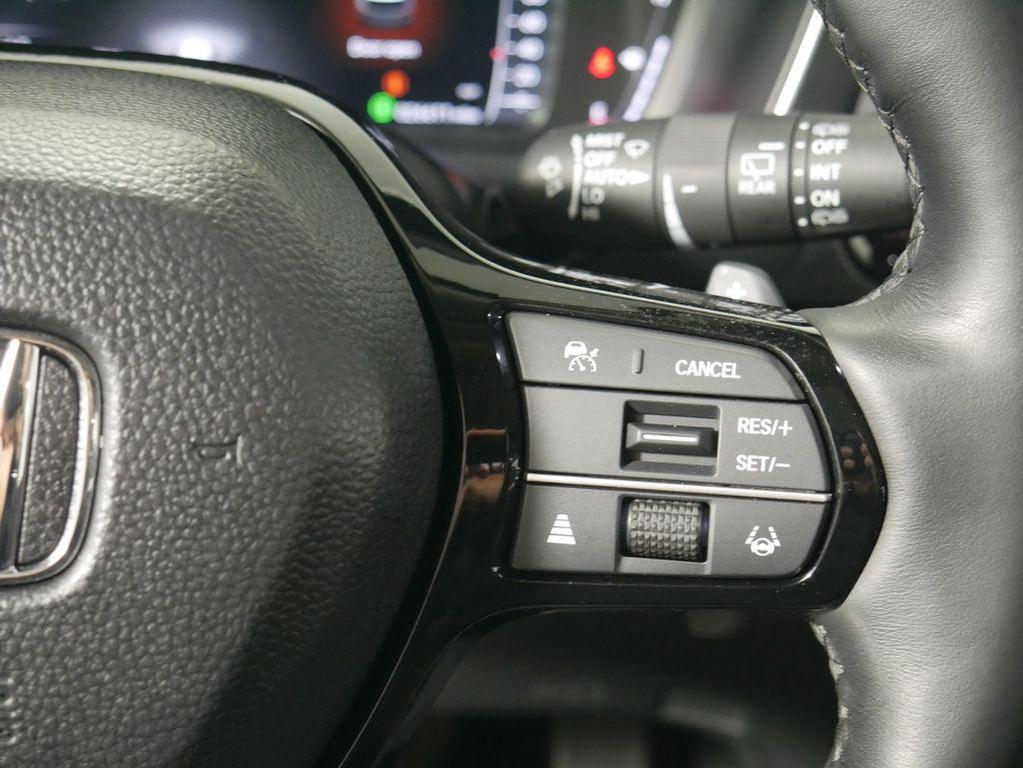 used 2023 Honda Pilot car, priced at $42,495