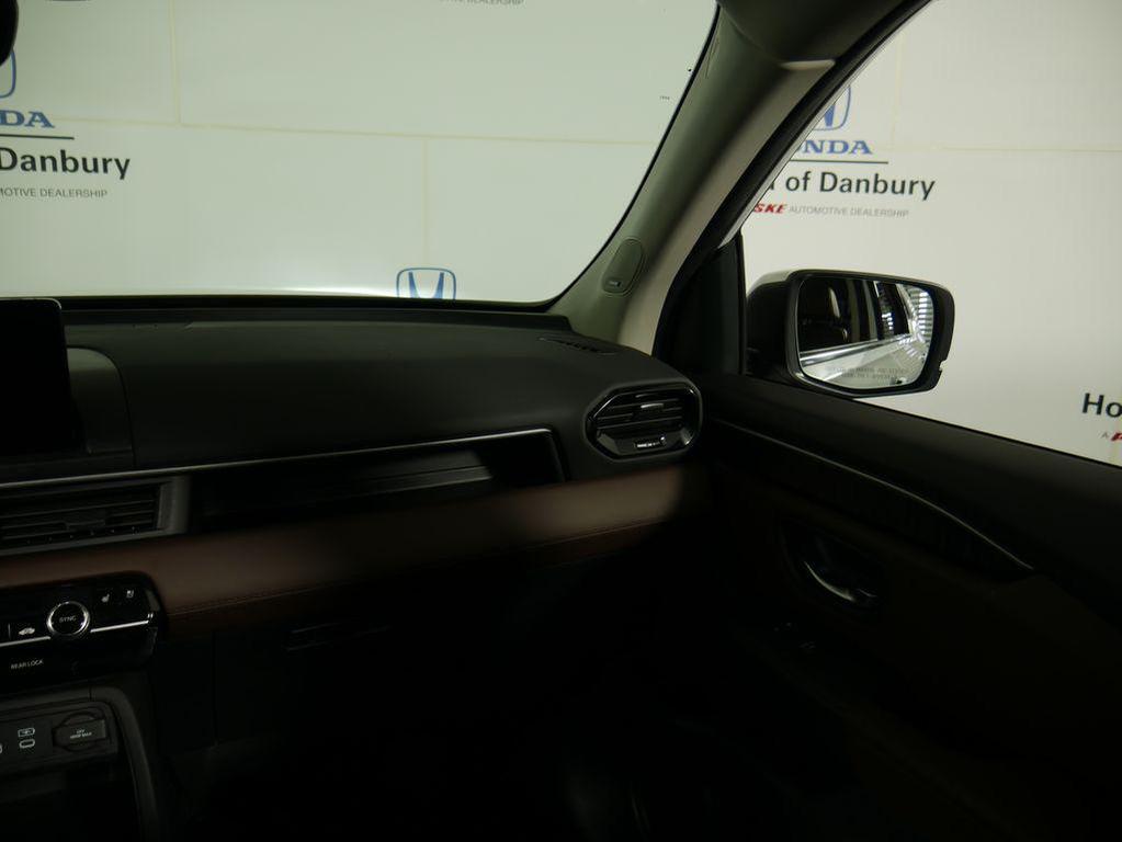 used 2023 Honda Pilot car, priced at $42,495