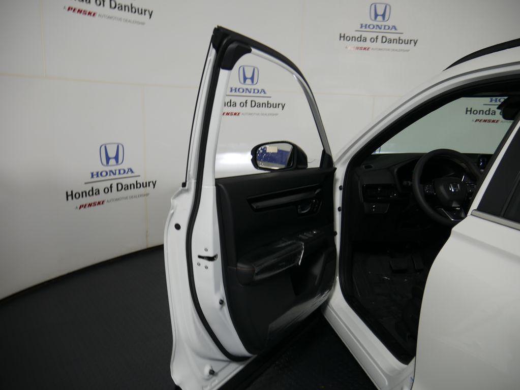 new 2026 Honda CR-V Hybrid car, priced at $44,155