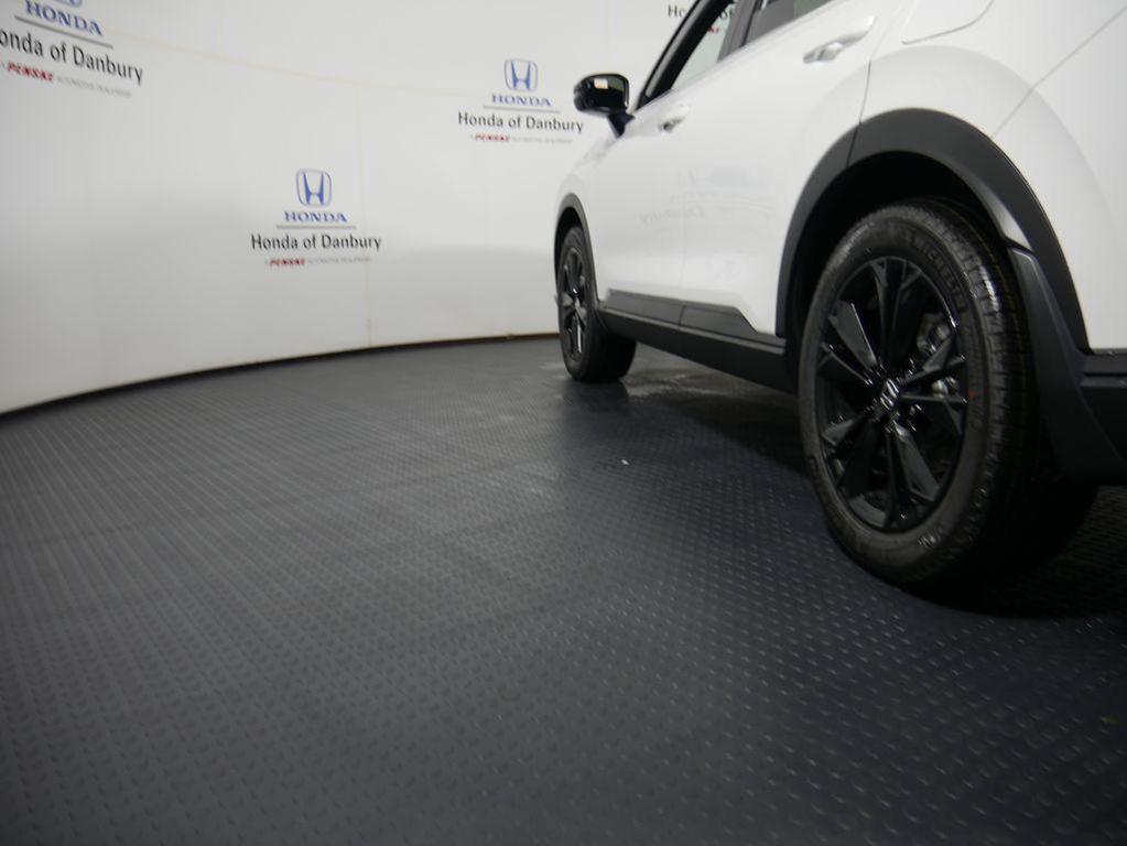 new 2026 Honda CR-V Hybrid car, priced at $44,155