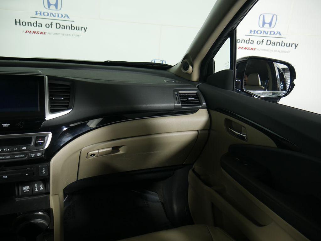 used 2017 Honda Pilot car, priced at $14,999