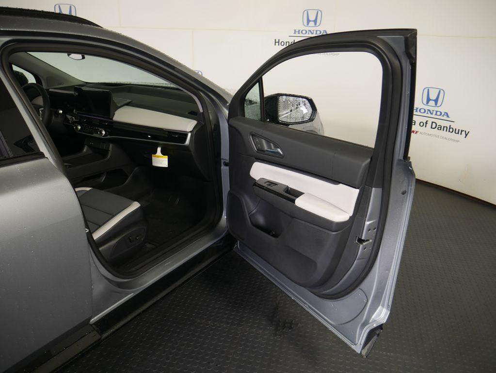 new 2025 Honda Prologue car, priced at $56,195