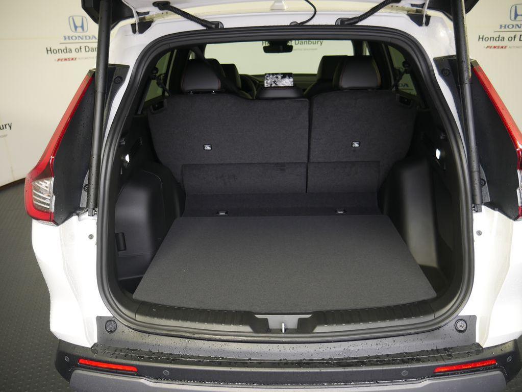 new 2026 Honda CR-V Hybrid car, priced at $44,155